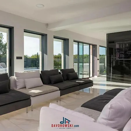 Eligo Comfortable Premantura